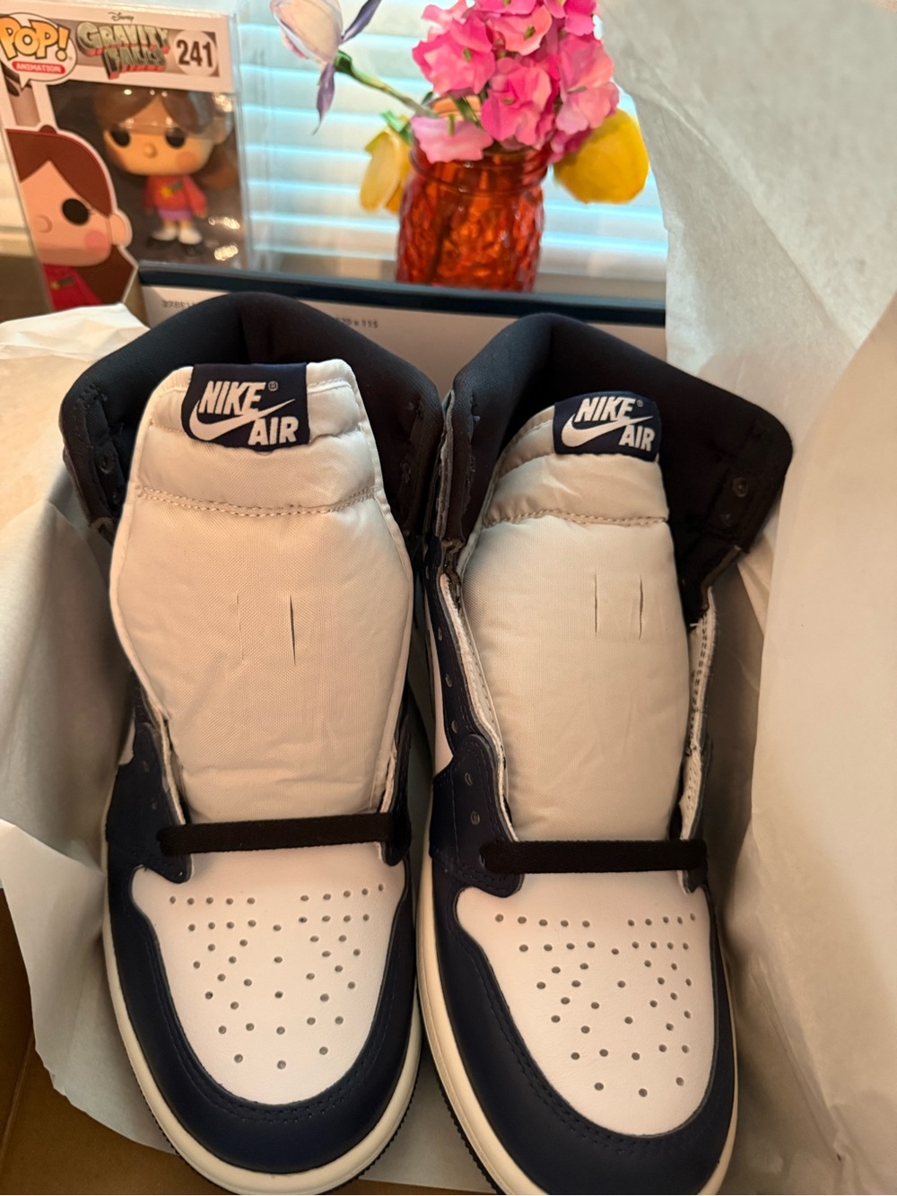 Nike Air Jordan 1 High Navy/White/Black Men’s Sneakers. Fits women size 7.5. - Picture 11 of 12